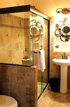 Pure Nuphoria Bed & Breakfast National Harbor Bagian luar foto