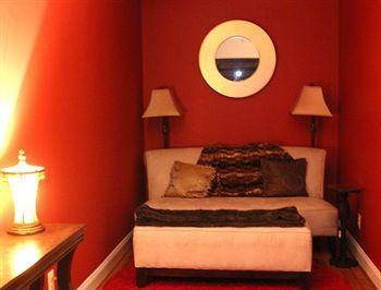 Pure Nuphoria Bed & Breakfast National Harbor Bagian luar foto