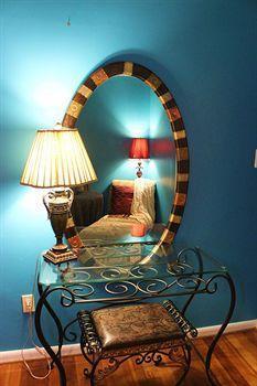 Pure Nuphoria Bed & Breakfast National Harbor Bagian luar foto