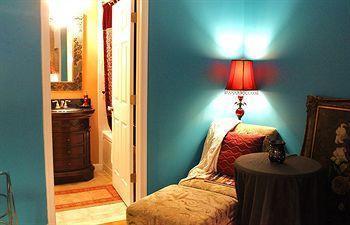 Pure Nuphoria Bed & Breakfast National Harbor Bagian luar foto
